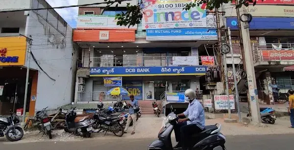 Building and Pinnacle signage at Dilsukhnagar.